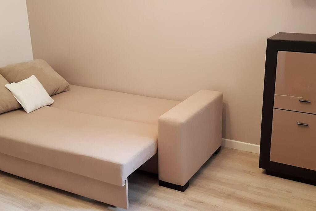 Rondo Onz Metro, Krochmalna 32A Street Varşovia Exterior foto