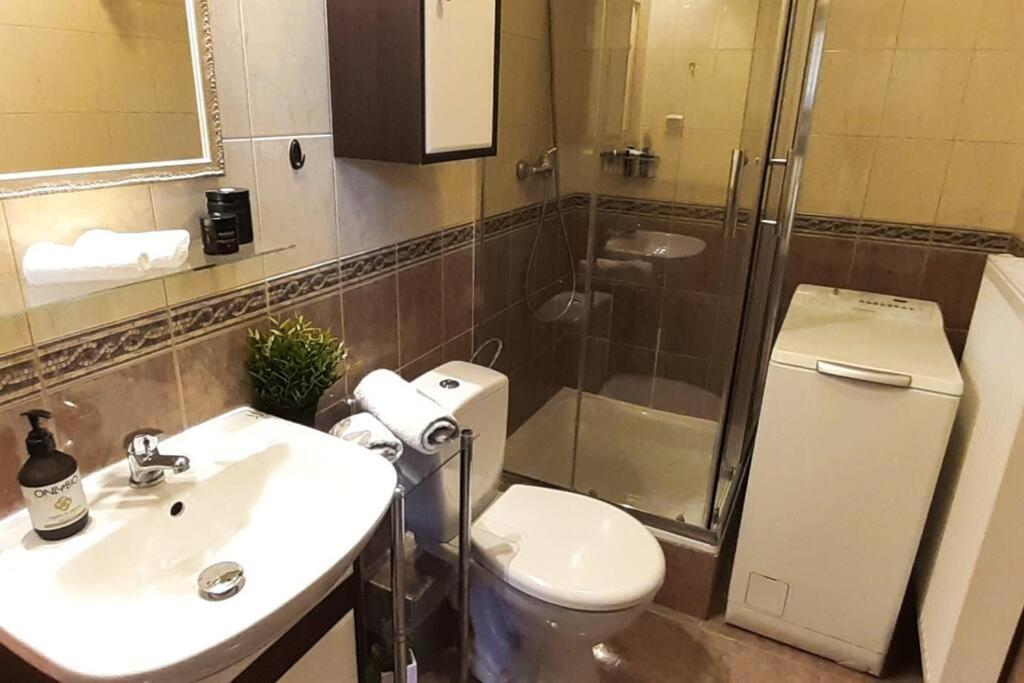 Rondo Onz Metro, Krochmalna 32A Street Varşovia Exterior foto