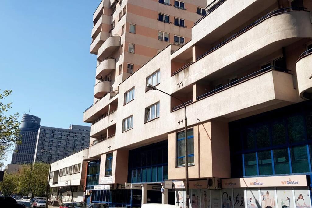Rondo Onz Metro, Krochmalna 32A Street Varşovia Exterior foto
